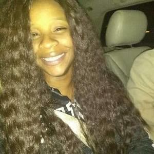 Meet your Posher, Chanel